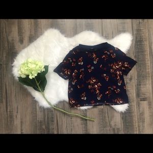Woman’s F21 Floral Crop Top